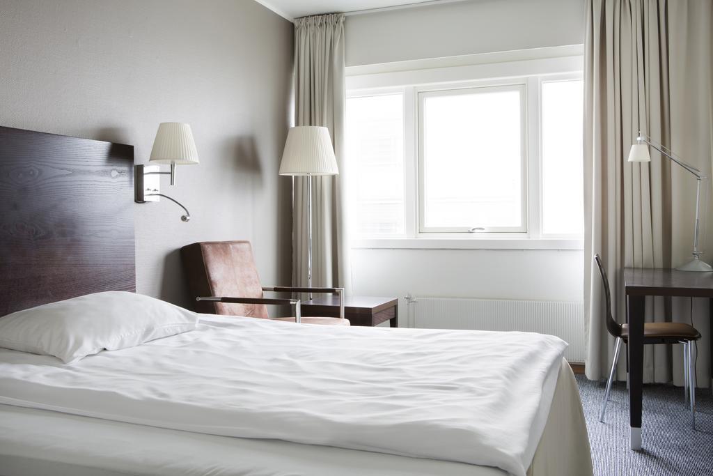 Comfort Hotel Victoria Floro Luaran gambar
