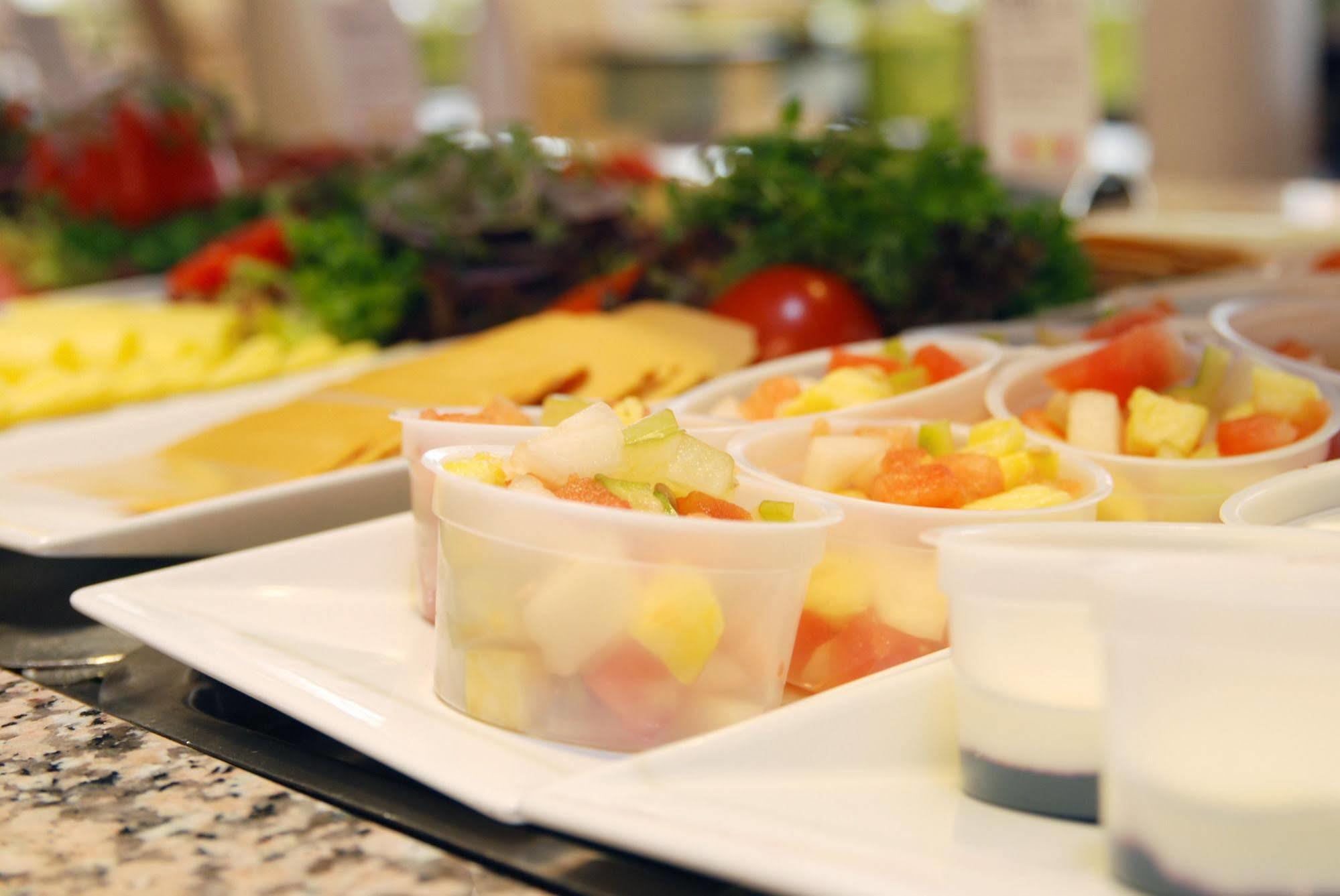 Comfort Hotel Victoria Floro Luaran gambar
